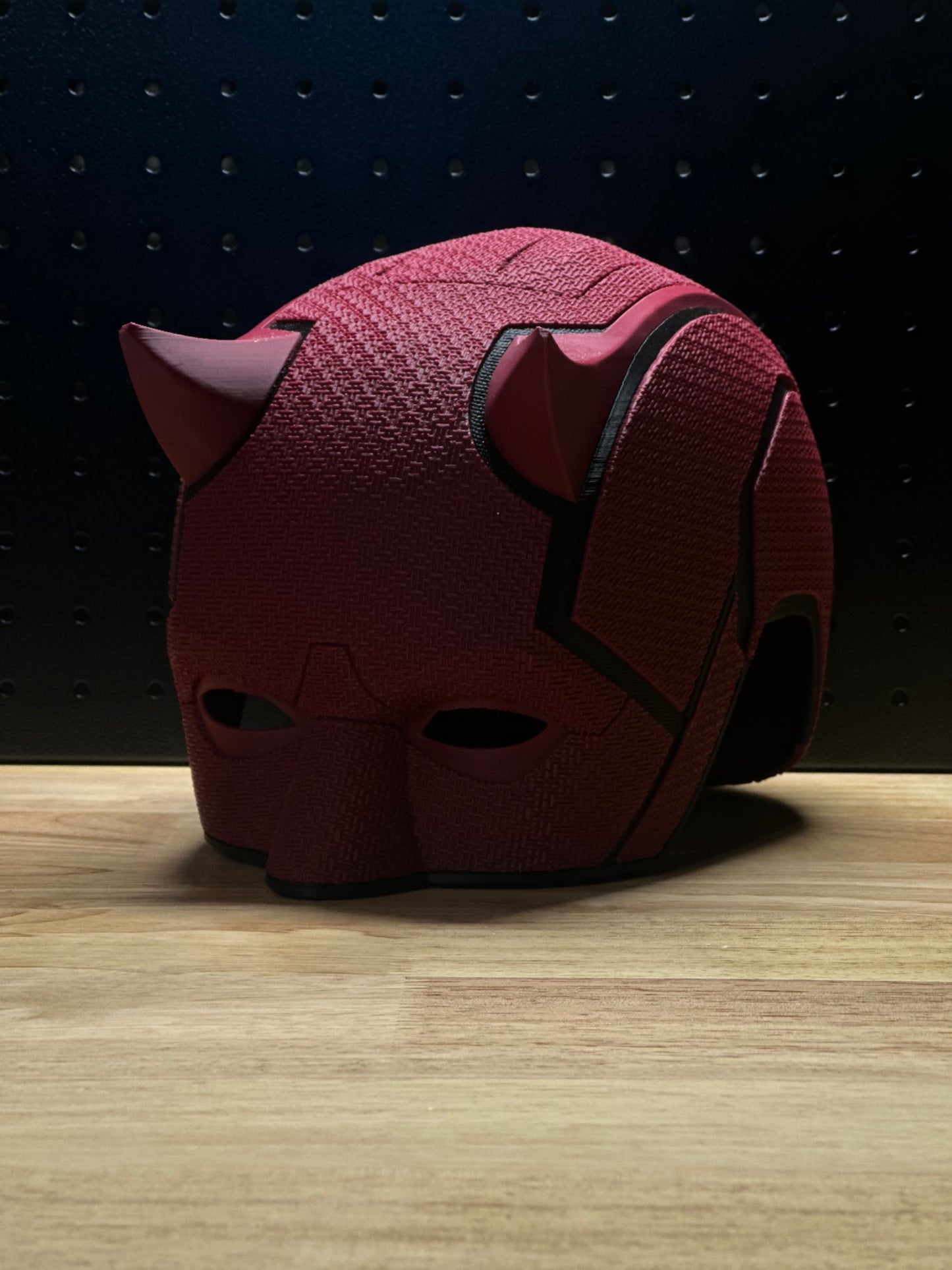 Daredevil Display Helmet – Comic-Inspired Collectible