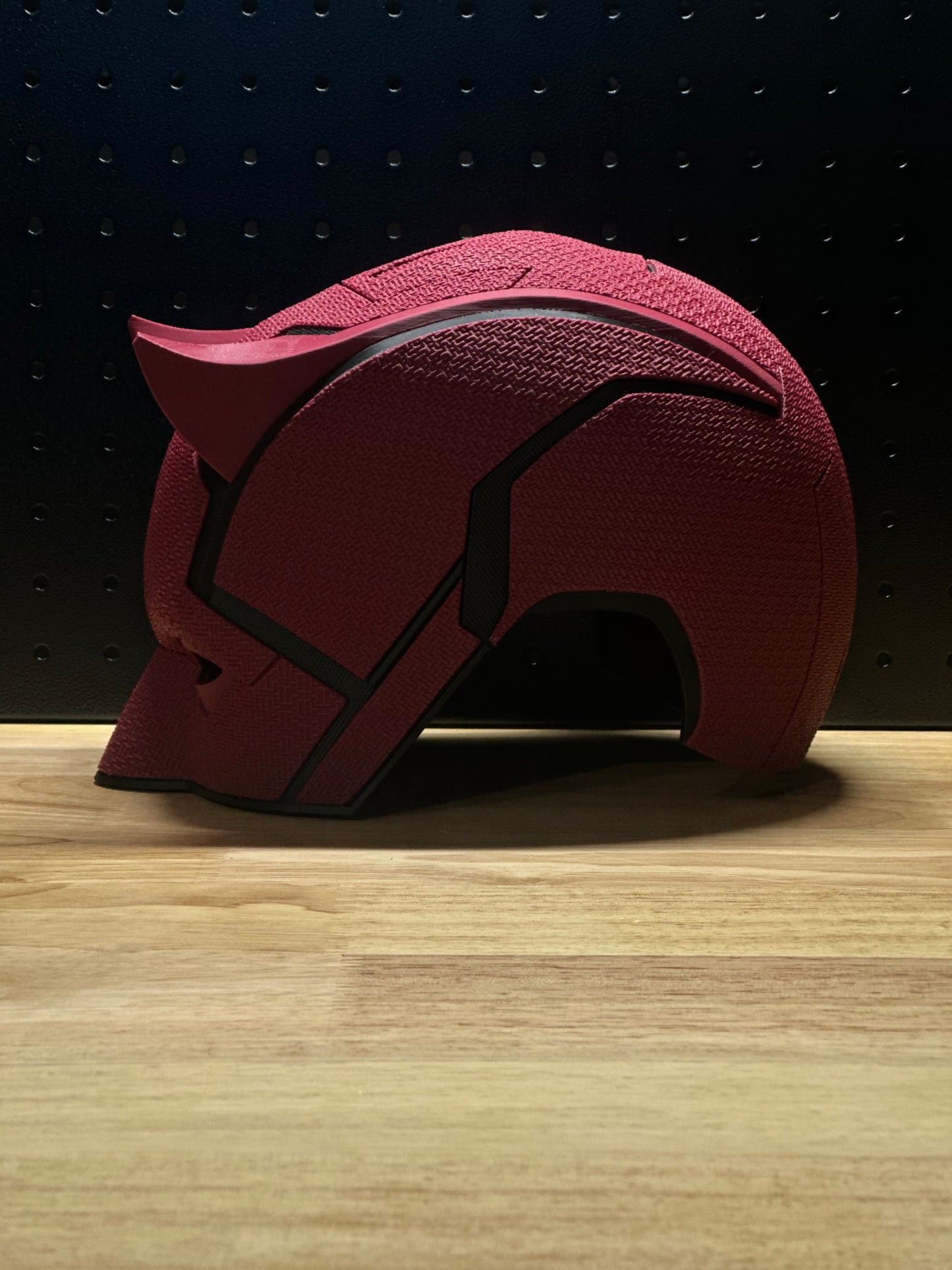 Daredevil Display Helmet – Comic-Inspired Collectible