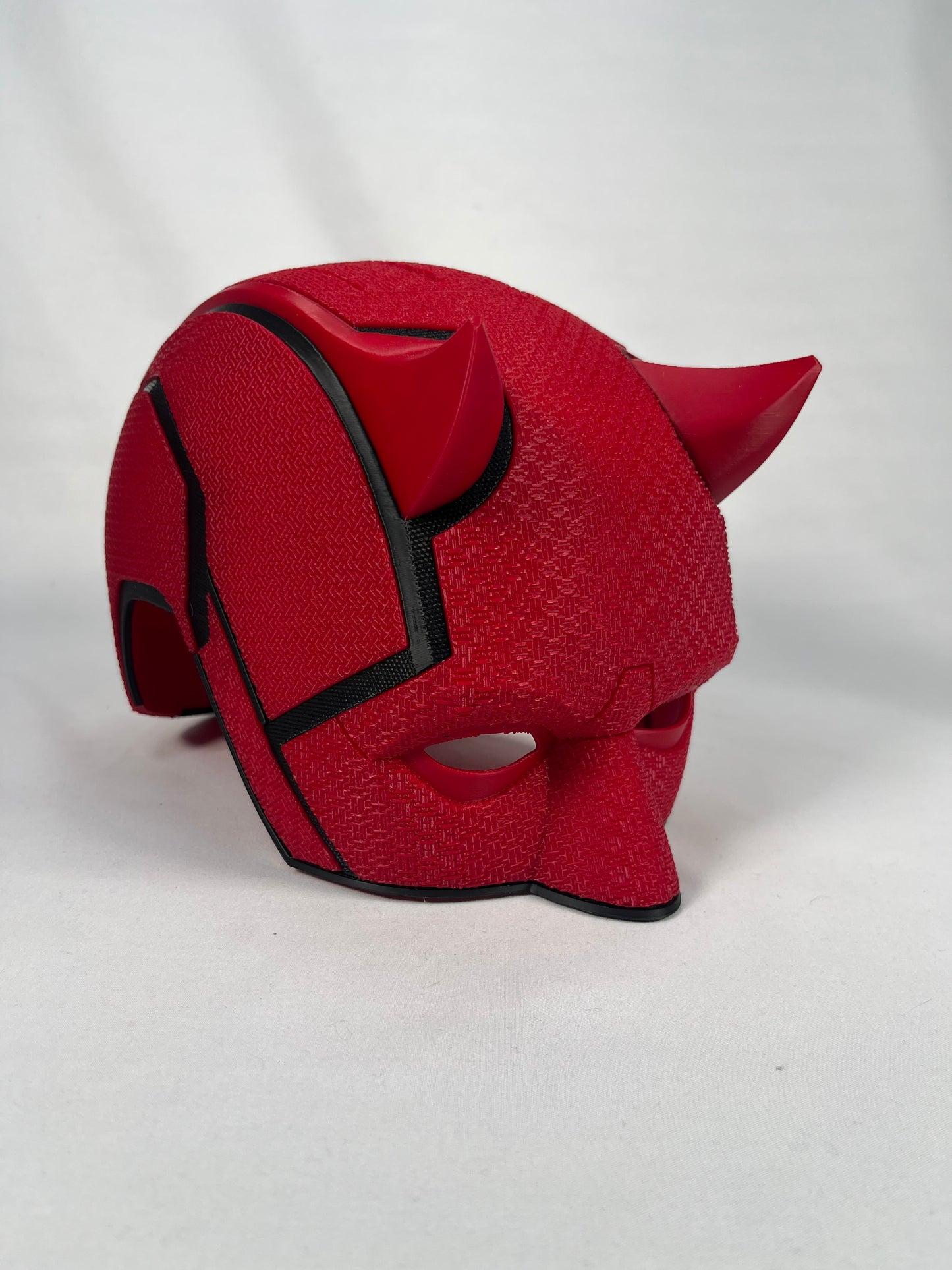 Daredevil Display Helmet – Comic-Inspired Collectible