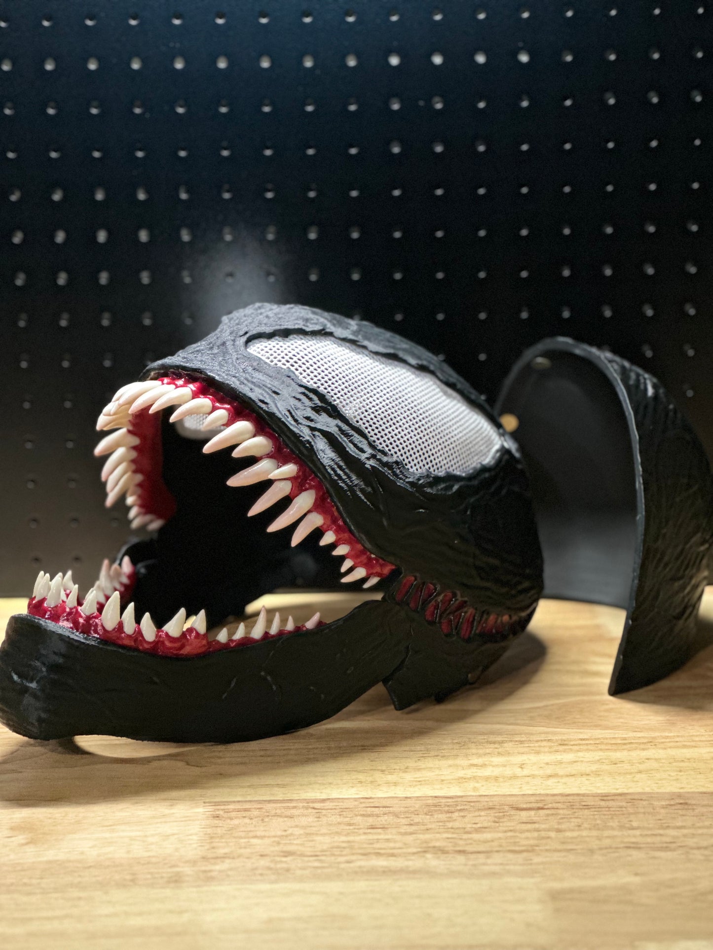 Venom 3D Printed Helmet – Display Prop or Wearable